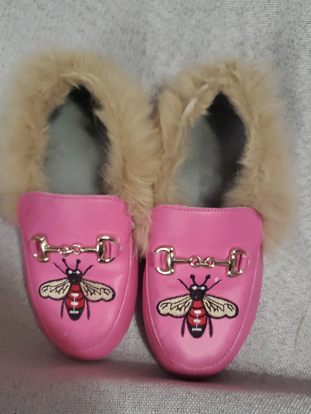 Lola+The Boys: Pink Embroidered Bee Fur-Trim Slip-On Loafers